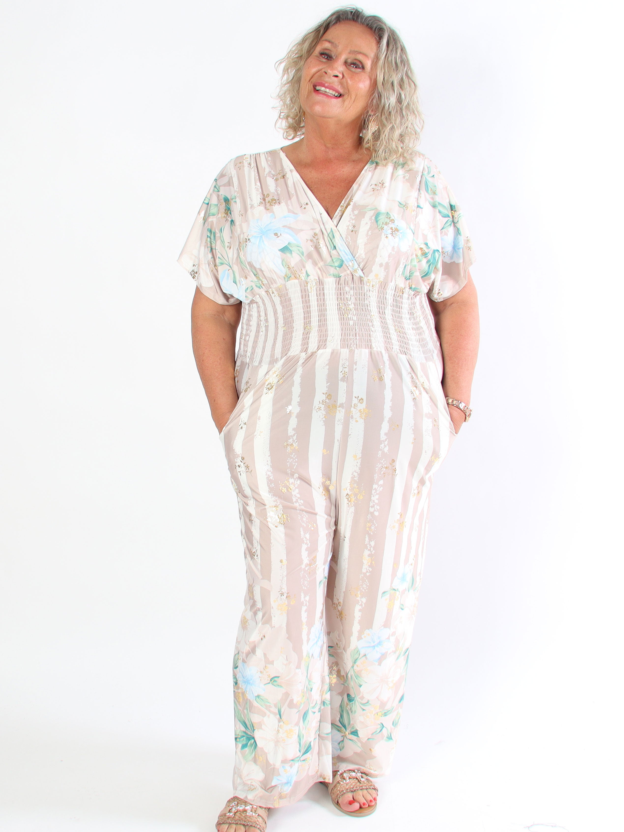 Pams Floral Stripe Jumpsuit - Stretchig plus size jumpsuit med blommotiv